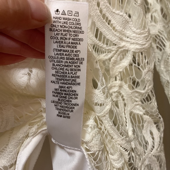 Adrianna Papell White Lace, Sheer 3/4 length sleeve, White underlay, Size L - Picture 7 of 11